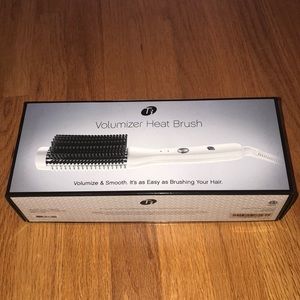 Volumizer heat brush
